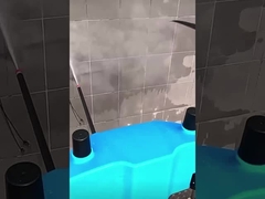 Le drone MYUAV nettoie les murs extérieurs