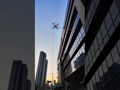 Le coucher du soleil rencontre le drone, tellement génial!