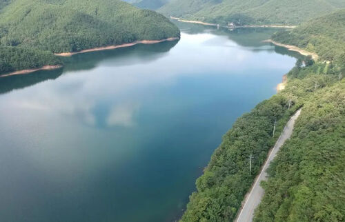Dernières nouvelles de l'entreprise Système de mesure du débit d'eau par radar MYUAV DRONE: surveillance de la vitesse et du débit de la rivière