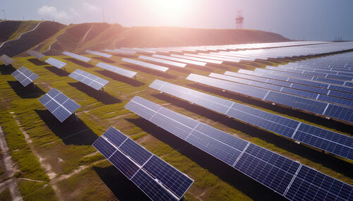 Dernières nouvelles de l'entreprise Identification et positionnement des défauts de la centrale photovoltaïque MYUAV DRONE, plan de déploiement du logiciel d'inspection intégré au sol