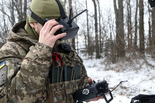Dernières nouvelles de l'entreprise Tuer ou être tué: les drones deviennent une surprise dans la guerre entre la Russie et l'Ukraine