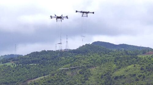 Dernières nouvelles de l'entreprise Le transport électrique en Chine à de nouveaux sommets: recherche et développement indépendants de drones lourds "double grue commune" Yunnan Yuxi débute avec succès