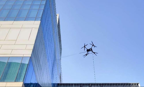 Dernières nouvelles de l'entreprise Analyser les différents modes de fonctionnement du drone de nettoyage à haute altitude à double attache et manuel du MYUAV FC30X