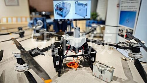 Dernières nouvelles de l'entreprise De FlyCart 30 à FlyCart 100, comment le système d'attache MYUAV définit-il la nouvelle génération de système d'alimentation à longue endurance pour le porteur ?