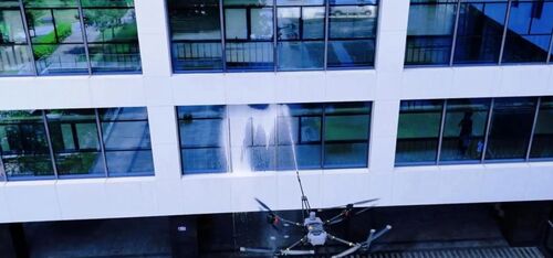Dernières nouvelles de l'entreprise Les gratte-ciel de Shenzhen disent adieu aux « Spider-Man » avec des drones révolutionnaires à double attache