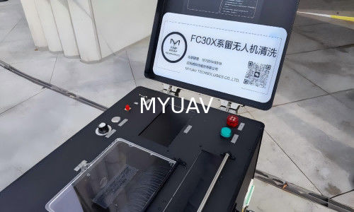 Le drone MYUAV FC30X attaché