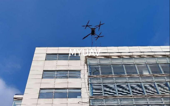 MYUAV FC30X Drone de nettoyage: redéfinition de la capacité de charge pour les opérations de nettoyage à haute altitude